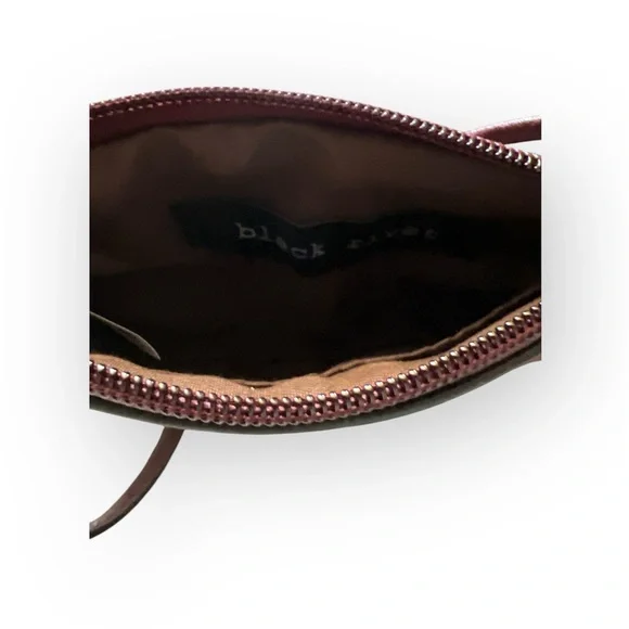 Wilson’s Leather Wristlet - Picture 3 of 4